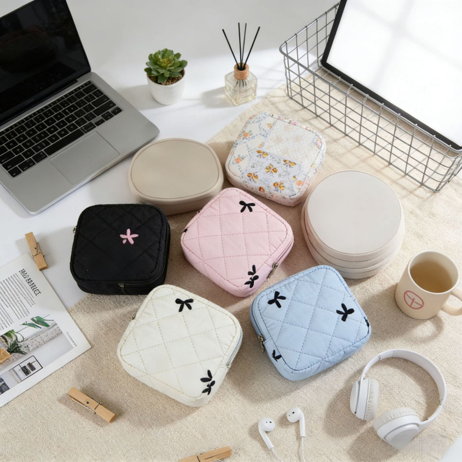 Cute Heart Bow Mini Sanitary Napkin Bag 2026