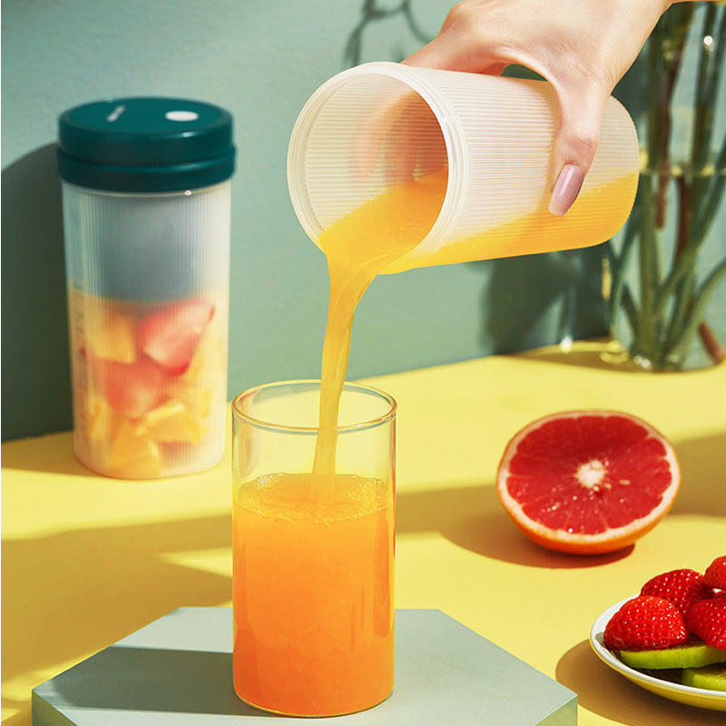 Smart "Cyber Celebrity" Wireless Juicing Cup & Portable Blender