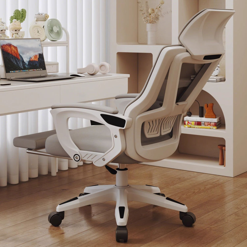 The Scholar-Pro – Ultimate Ergonomic Study & Gaming Chair for College Life