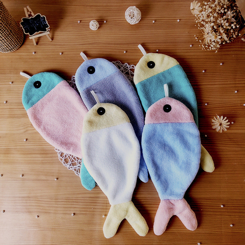 Cartoon Fish Coral Fleece Hand Towel with Hook for Kids Use