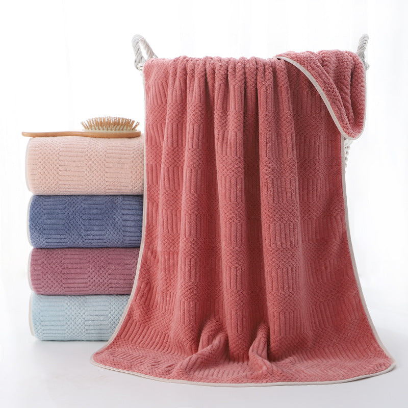 Auspicious Grid Coral Fleece Bath Towel – Thick, Cozy, and Quick-Drying