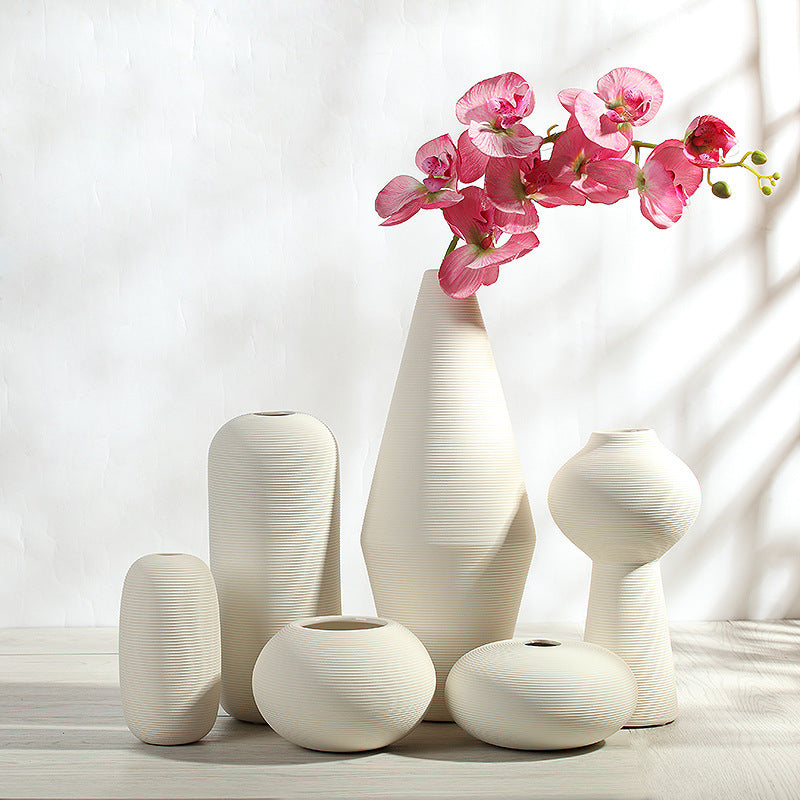 White Ceramic Vase for Modern Home & Flower Arrangements
