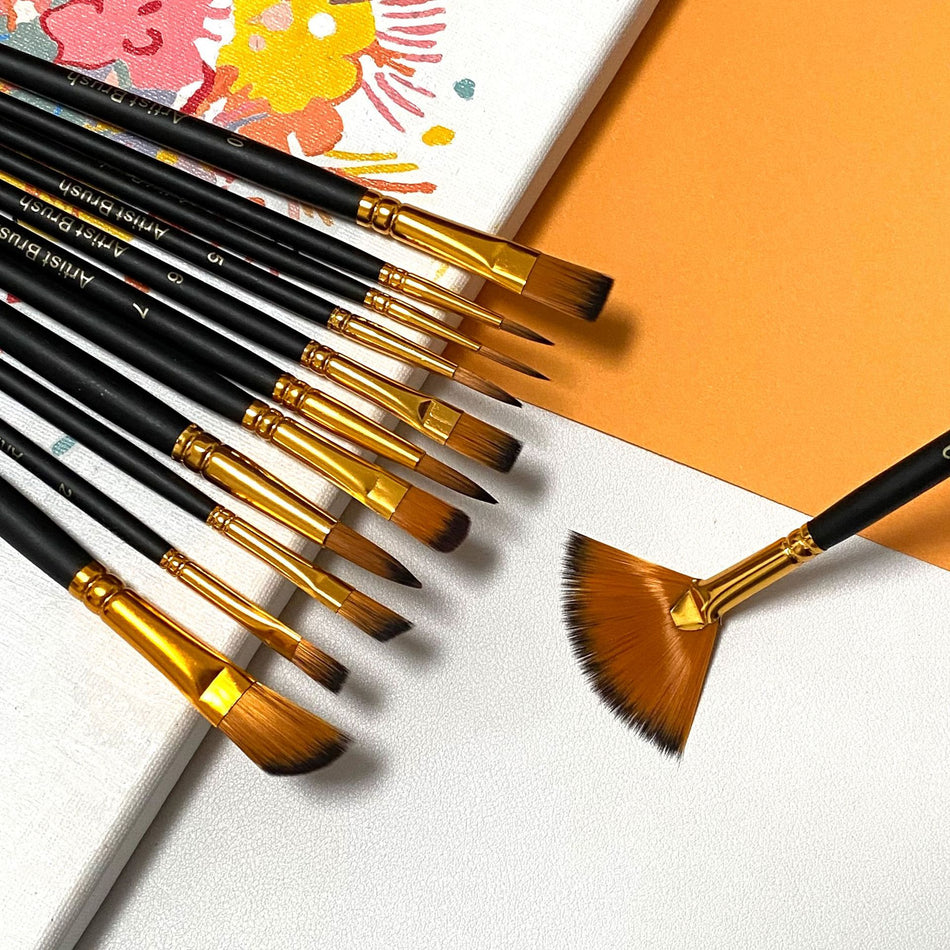 12-Piece Oil Painting Brush Set – Nylon Brushes for Acrylic & Oil Art