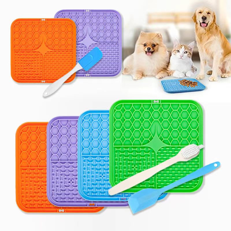 Dog Licking Pad Anti-Choking Slow Feeding Bowl Silicone Plate