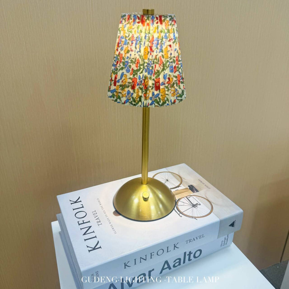 Retro Pleated Fabric USB Night Lamp for Bedroom Decor