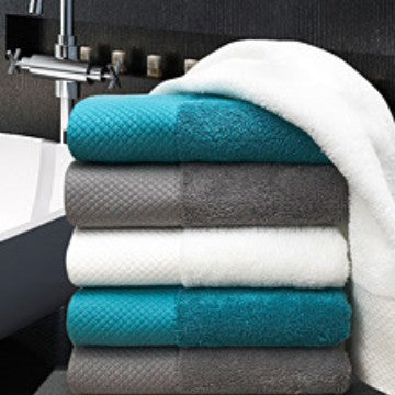 Premium Hotel-Quality White Face Towel – Soft Cotton, Embroidered Logo