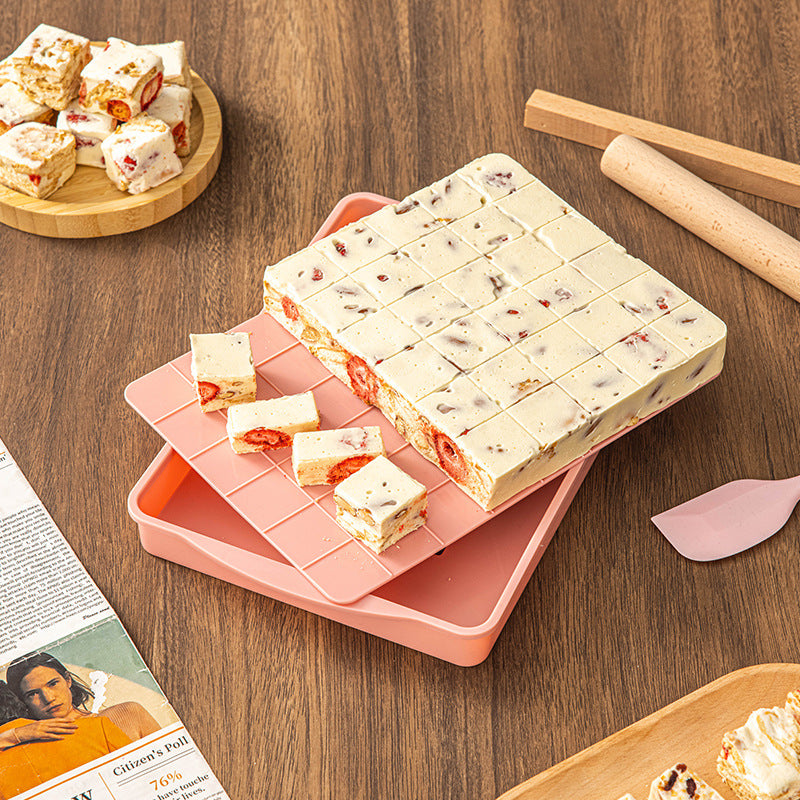 Snowflake Crisp Mould Plate – Non-Stick Bakeware Set