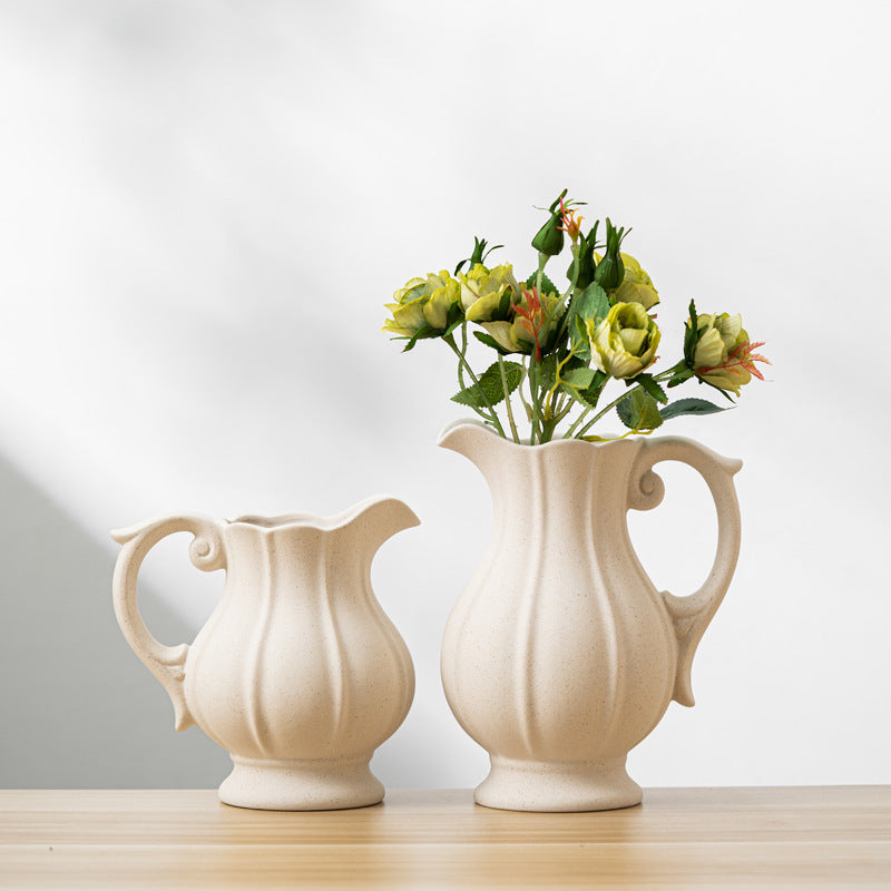 Elegant Kettle Ceramic Vase – Dual Purpose Decor