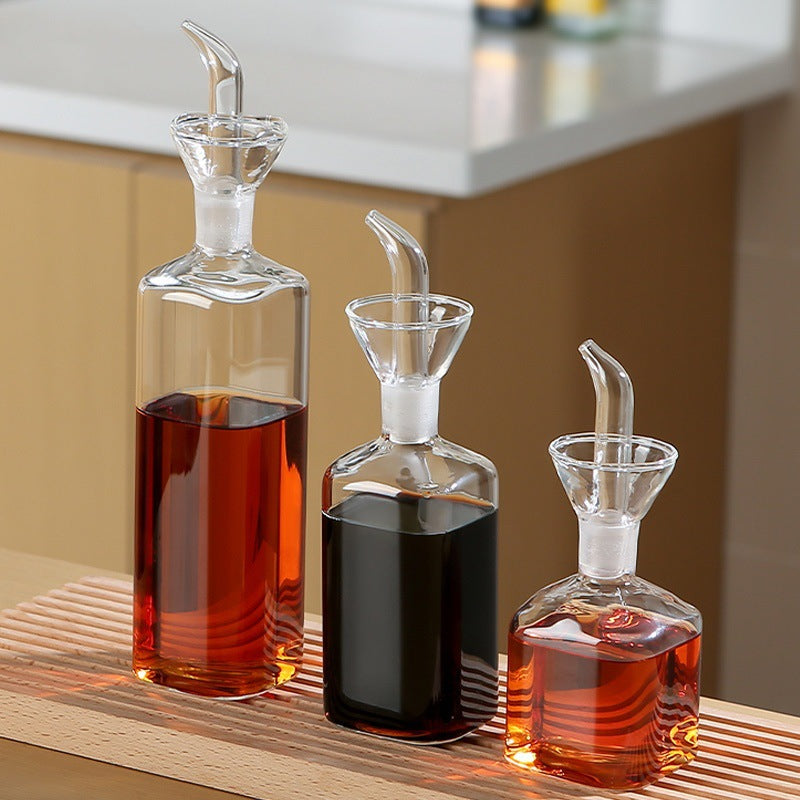 Square Borosilicate Glass Oil & Vinegar Bottle – Nordic Style