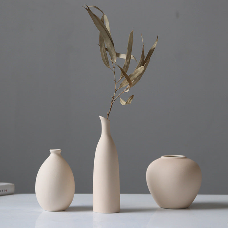 Defective Jingdezhen Ceramic Vase – Creative Chinese Decor for Home & Hotels