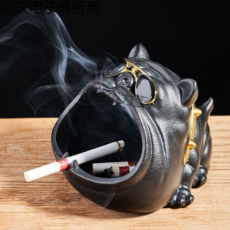 Ceramic Internet Celebrity Ashtray – Elegant Living Room Piece