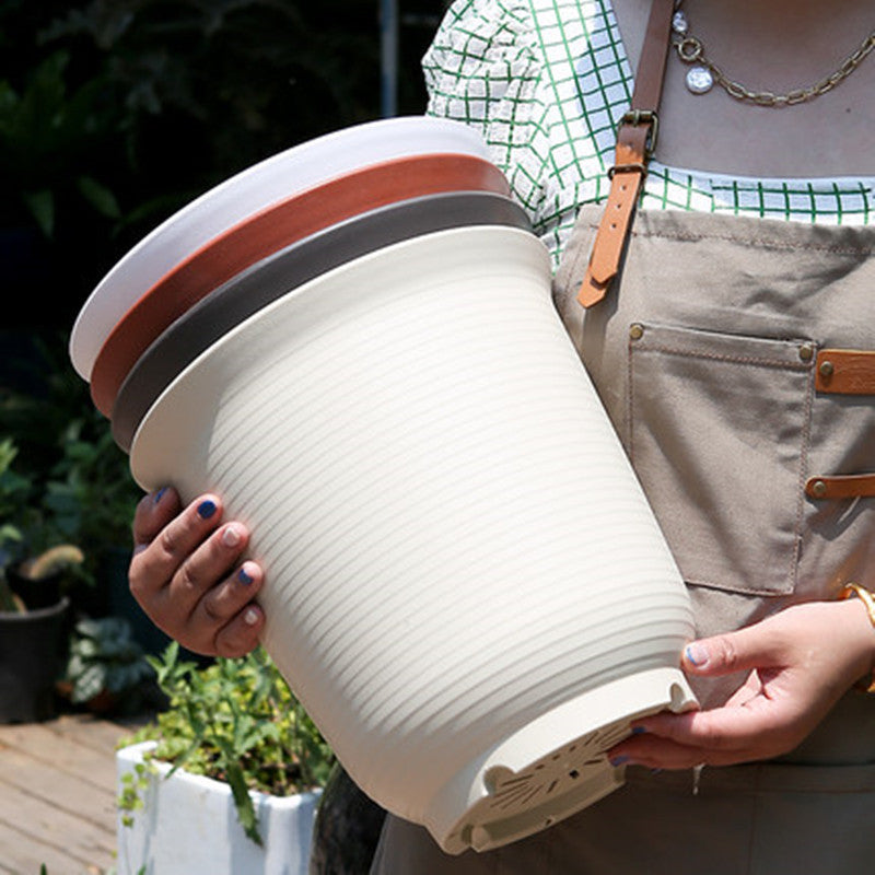Thick Resin Flower Pot – Ceramic Look Balcony Planter