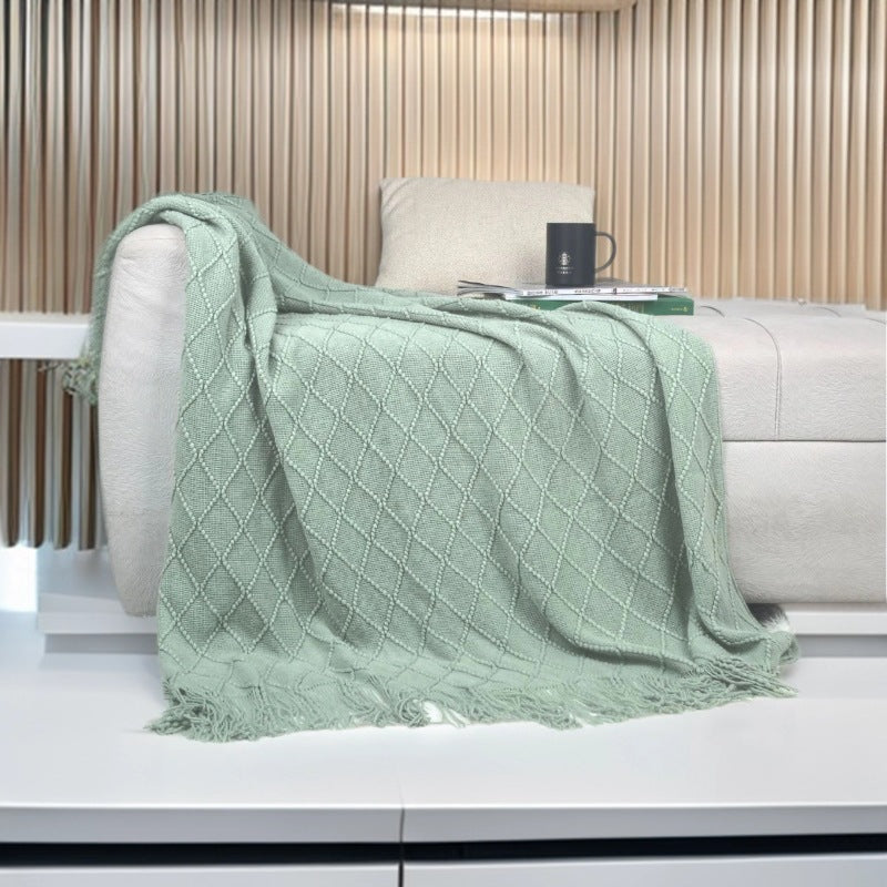 All-Season Knitted Diamond Pattern Nap Blanket